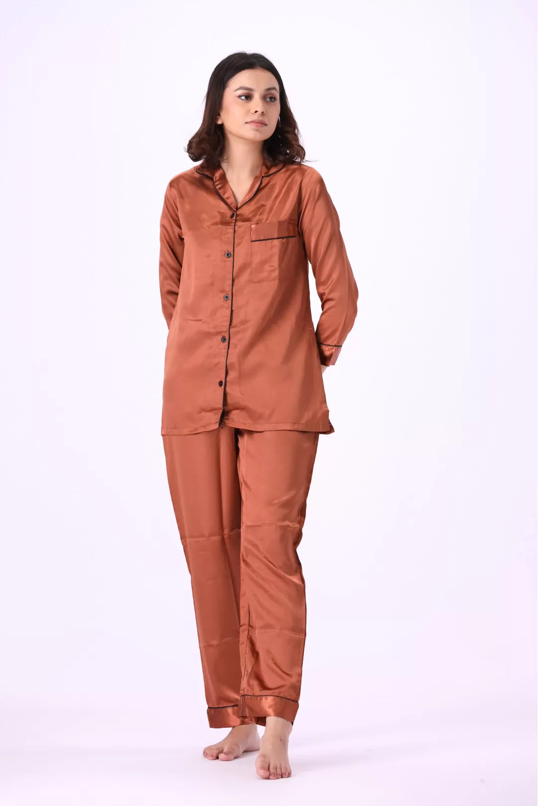 Valerie nightwear Gorgeous satin pajama set. Offering a well-fitting, luxury sleepwear. - Oshi.pk - Buy & Sell Online