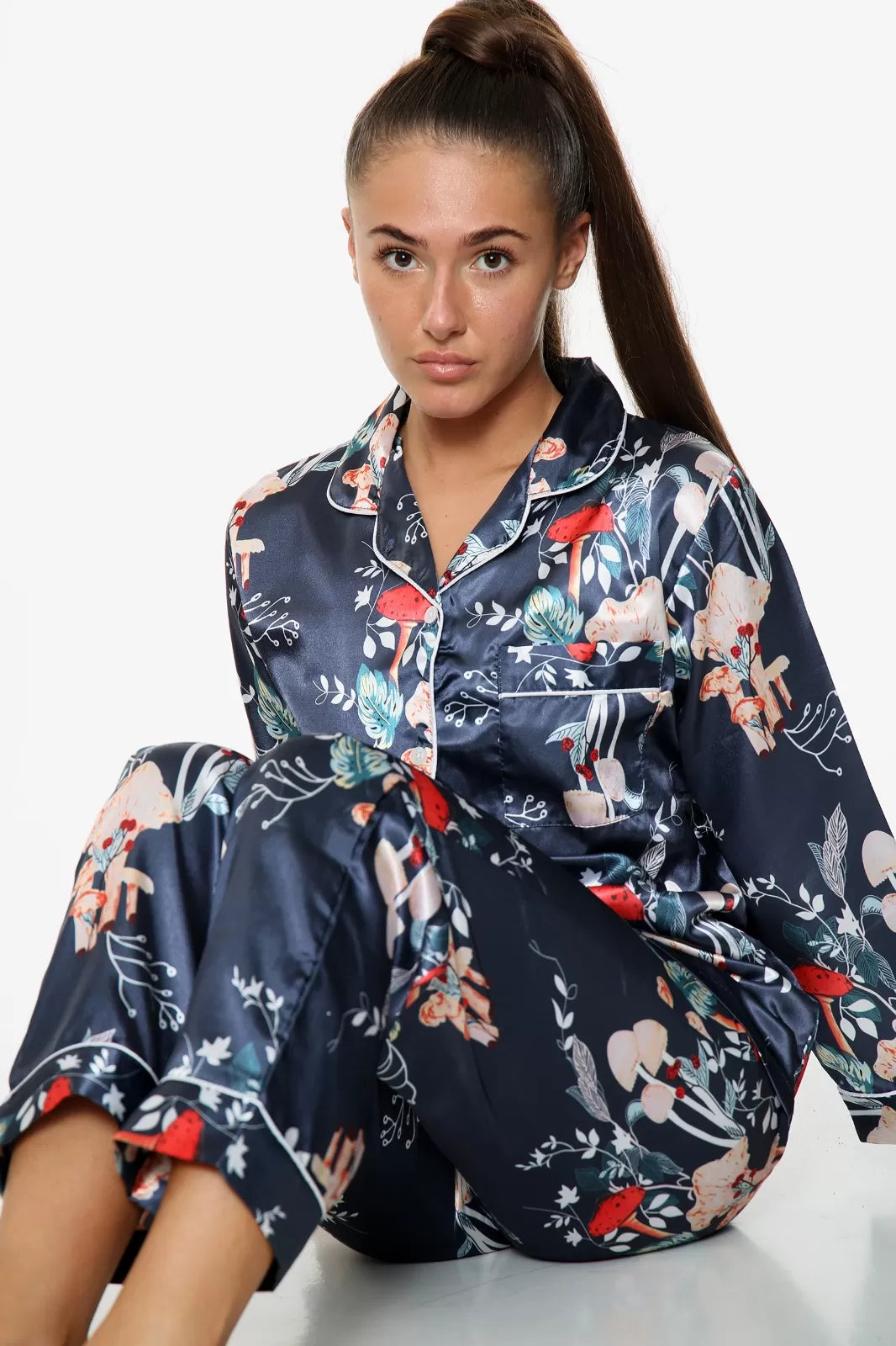 Valerie nightwear/sleepwear (LORI SCOTT) is designed for ultimate comfort and style. Our classic pajama set is updated in a smooth silky fabric - Oshi.pk - Buy & Sell Online