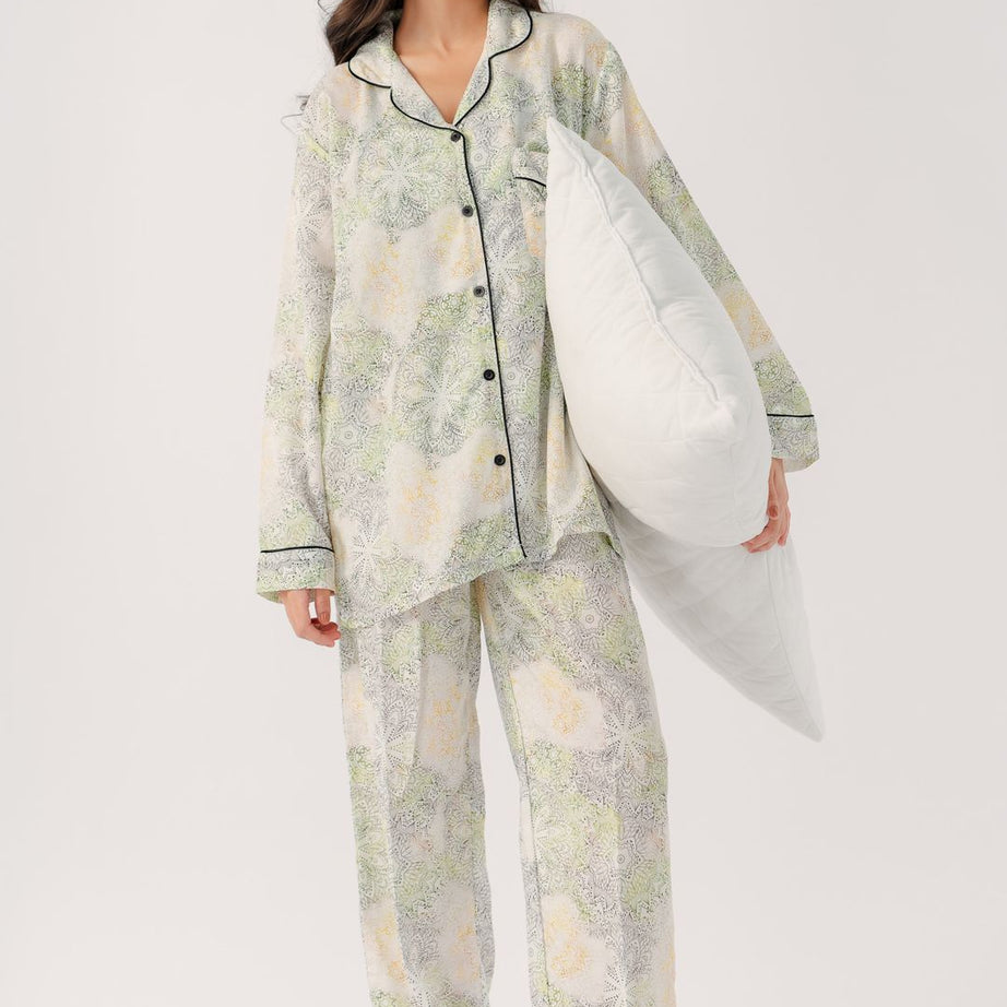 Valerie polyrrayon weightless & Antilipedge fabric nightwear/ loungewear pajama set for women Sleepwear - Oshi.pk - Buy & Sell Online