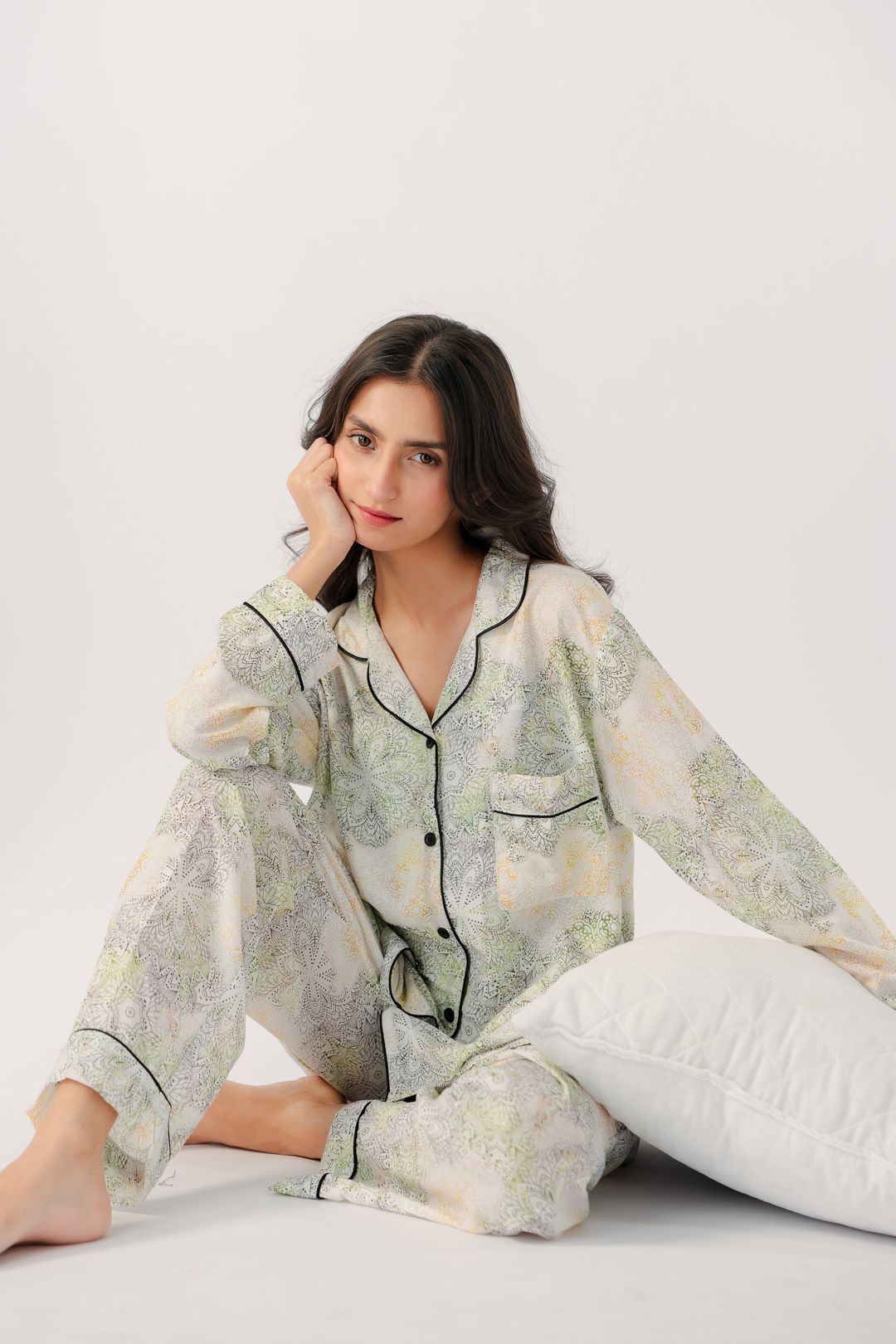 Valerie polyrrayon weightless & Antilipedge fabric nightwear/ loungewear pajama set for women Sleepwear - Oshi.pk - Buy & Sell Online