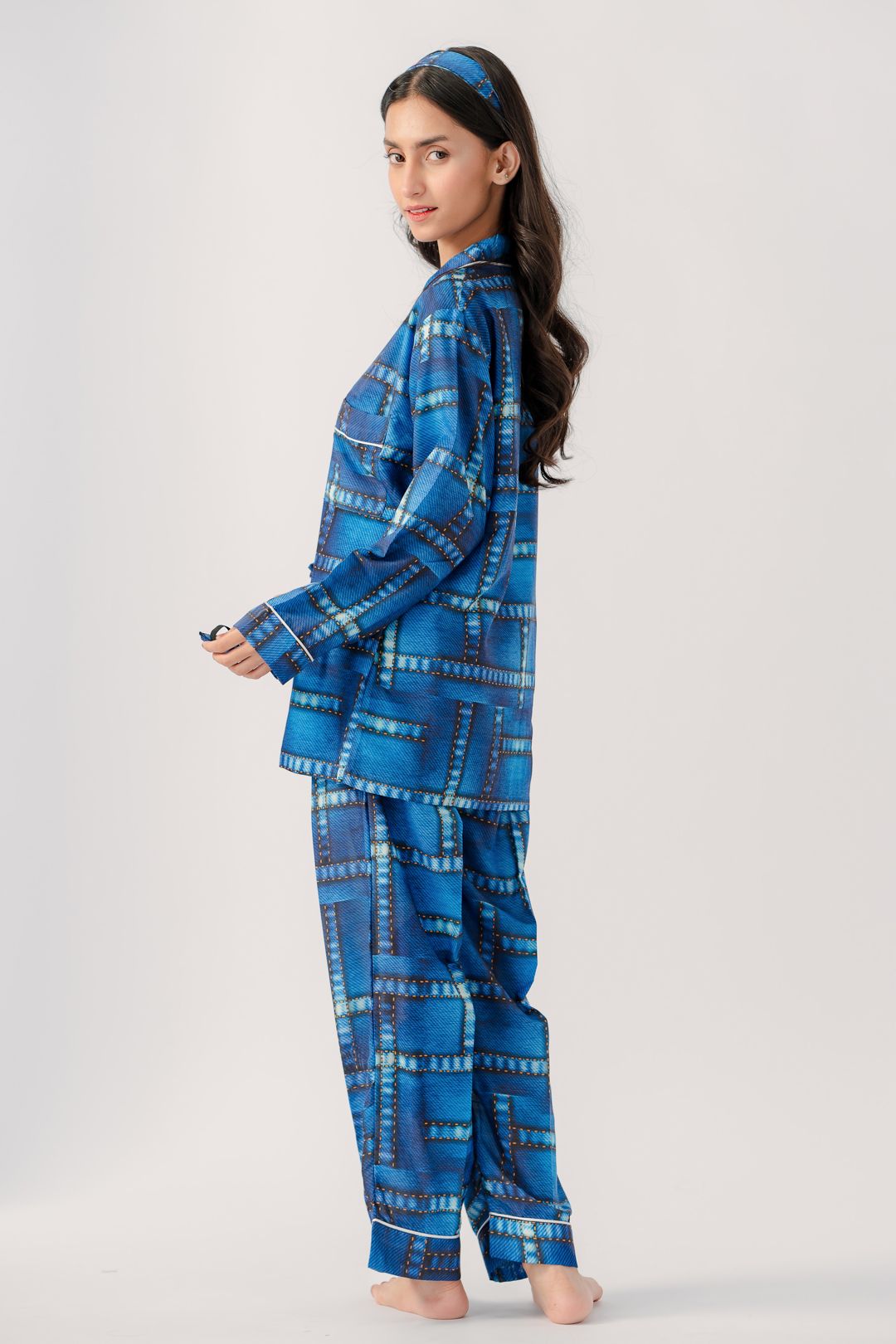 Valerie polyrrayon weightless & Antilipedge fabric nightwear/ loungewear pajama set for women Sleepwear - Oshi.pk - Buy & Sell Online