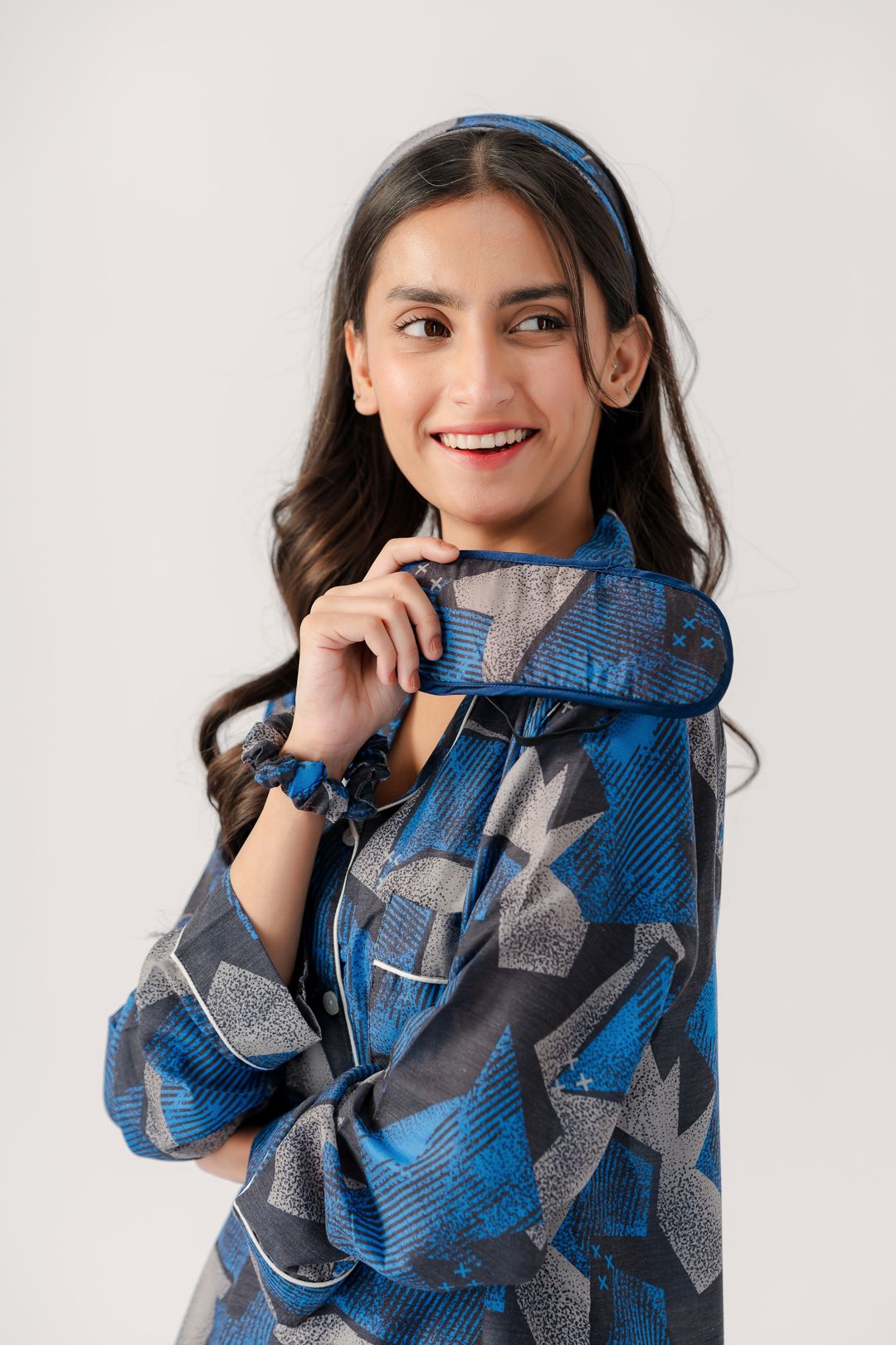 Valerie polyrrayon weightless & Antilipedge fabric nightwear/ loungewear pajama set for women Sleepwear - Oshi.pk - Buy & Sell Online