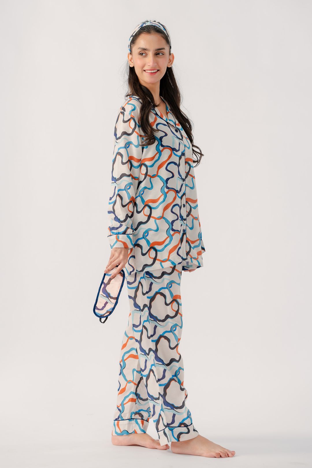 Valerie polyrrayon weightless & Antilipedge fabric nightwear/ loungewear pajama set for women Sleepwear - Oshi.pk - Buy & Sell Online