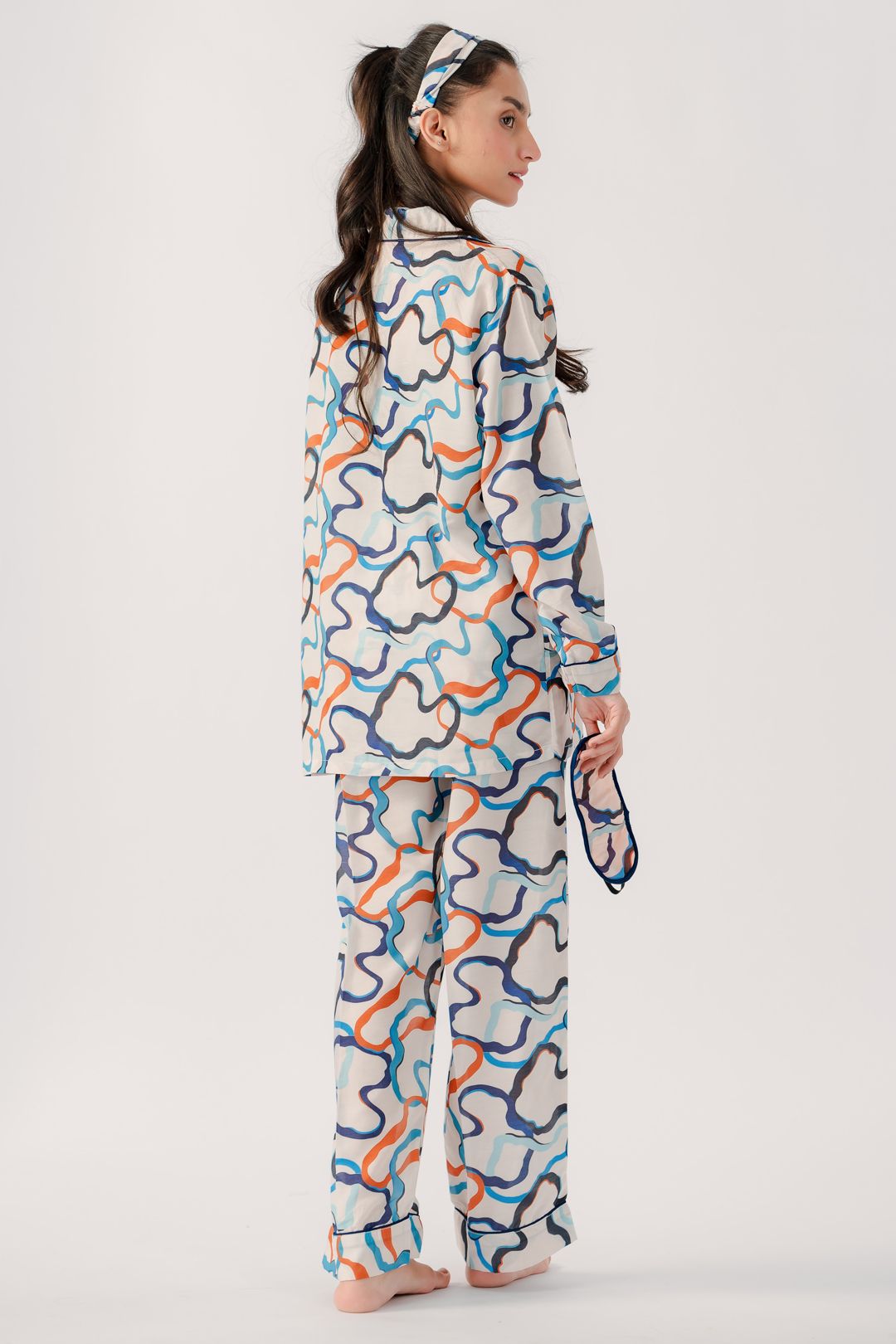 Valerie polyrrayon weightless & Antilipedge fabric nightwear/ loungewear pajama set for women Sleepwear - Oshi.pk - Buy & Sell Online