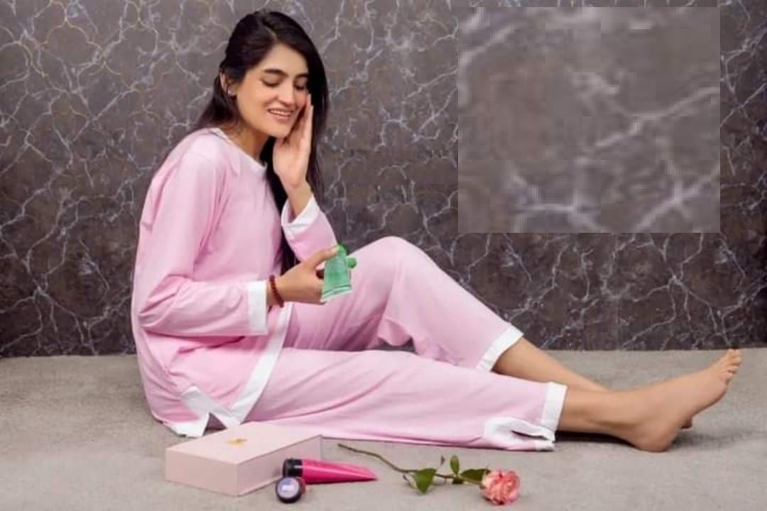 Plain with White Patti Night Dress Full Sleeves Night Dress by Hk Outfits - Oshi.pk - Buy & Sell Online