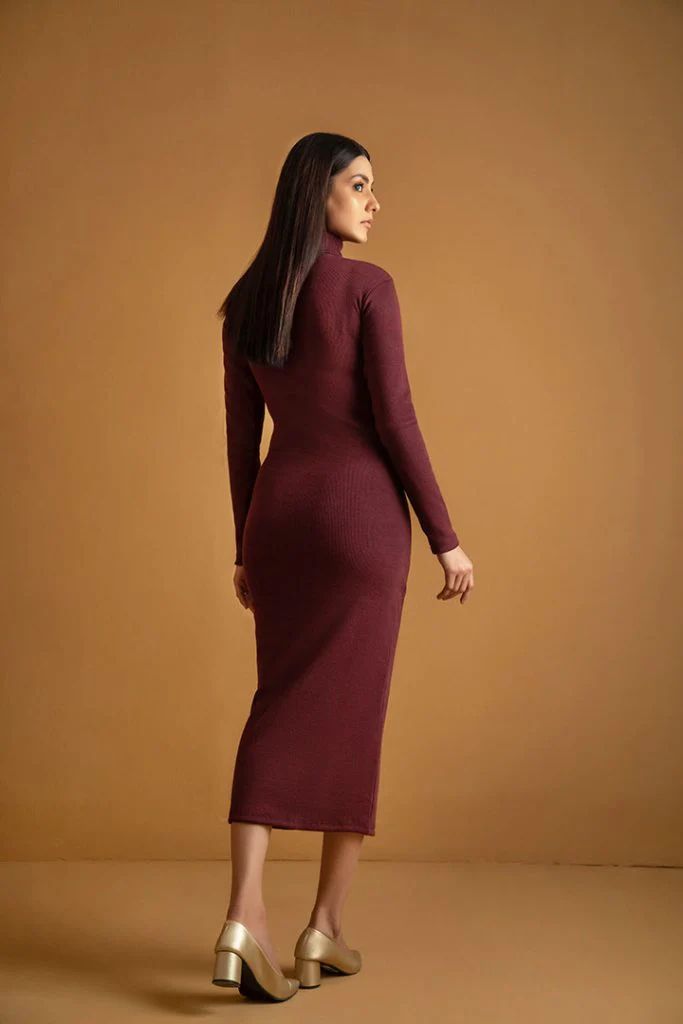 Wintsfield Highneck Bodycon Dress (Maroon) - Oshi.pk - Buy & Sell Online