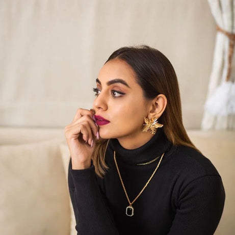 Wintsfield Highneck Bodycon Dress (Black) - Oshi.pk - Buy & Sell Online