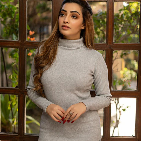 Wintsfield Highneck Heather Grey Color - Oshi.pk - Buy & Sell Online