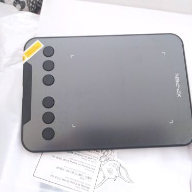 XP Pen Graphics Tablet Digital Drawing Tablet 4x3 Inch Deco Mini4 8192 Levels with 6 Shortcut Keys for Windows Mac Android - Oshi.pk - Buy & Sell Online
