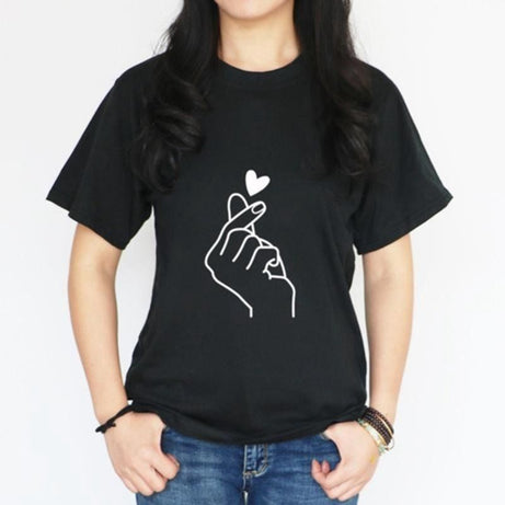 Pack of 1 Women Summer Casual T-shirt Love Gesture.