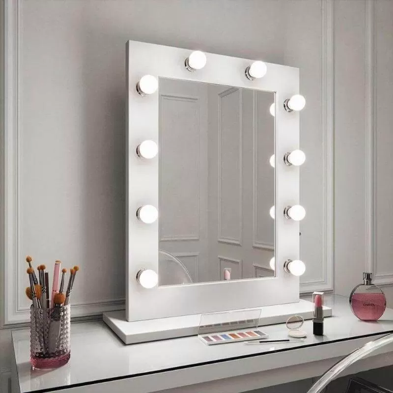 https://www.oshi.pk/images/products/vanity-mirror-light-led-bulbs-for-makeup-mirror-stand-10-bulbs-13304-506.webp