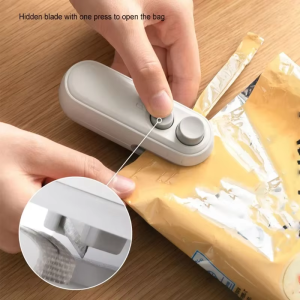 Mini Rechargeable Sealer Food Heat Bag Sealing Machine Package Sealing Bags Heat Plastic Food Bag Closing Portable Sealer